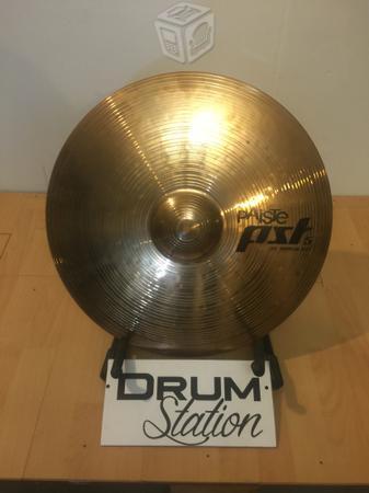 Paiste pst 16