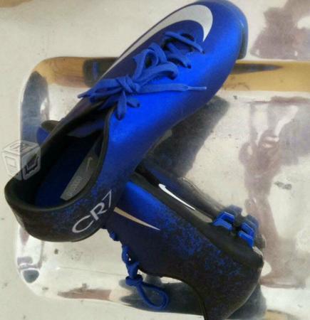 Zapatos futbol CR7