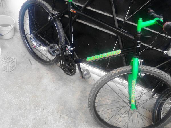 Bicicleta R26