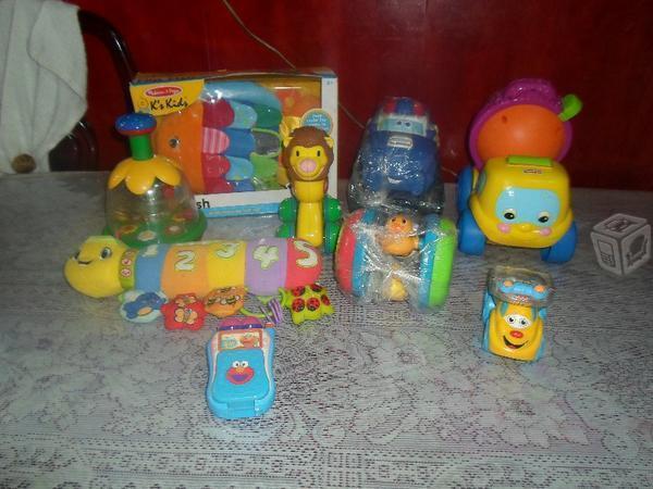 Paquete de juguetes para bebe
