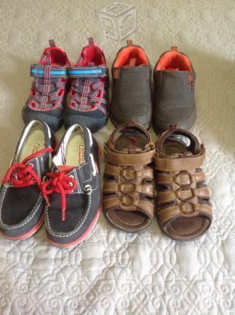 4 pares Zapatos de Niño talla 16 y 17