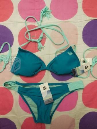 Precioso bikini nuevo marca ROXY