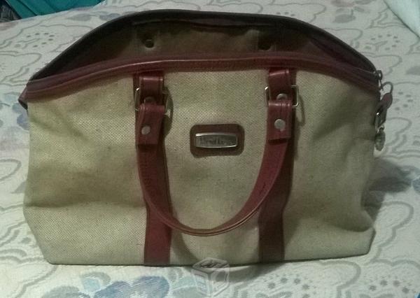 Bolsa de viaje nueva