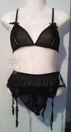 Babydoll de 2 piezas con liguero y tanga