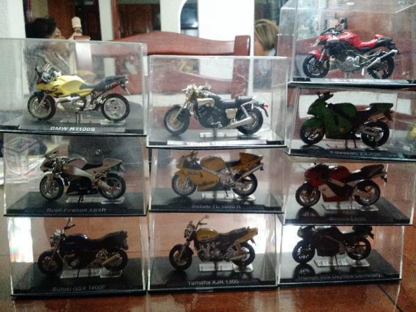 Colección de 10 motos en excelente