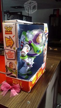 Buzzlight year nuevo en caja habla en ingles