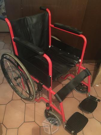 Silla de ruedas en excelente estado