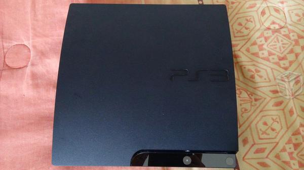 Ps3 slim de 180gb con dos controles