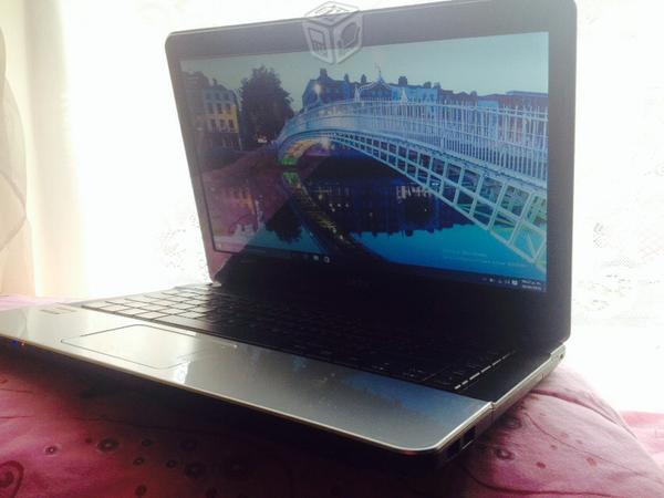 Bonita laptop Acer