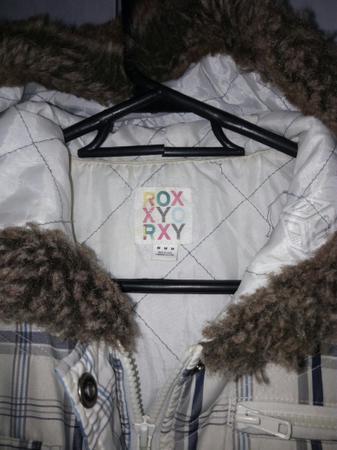 Chamarra marca Roxy