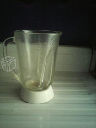 Vaso de licuadora de vidrio en perfecto estado