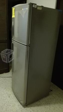 Venta de lavadora y refrigerador en pqte