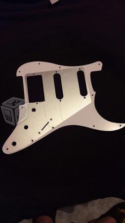 Pickguard para fender estatrocaster 