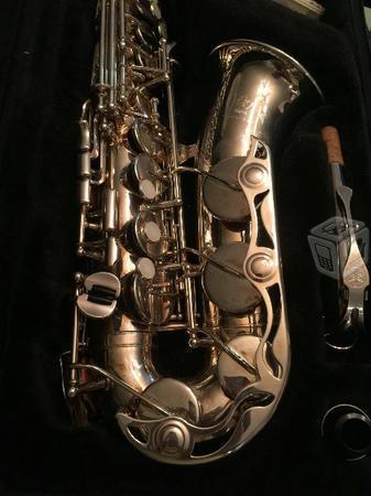 Saxofón Alto Yamaha Yas-280 Con Estuche
