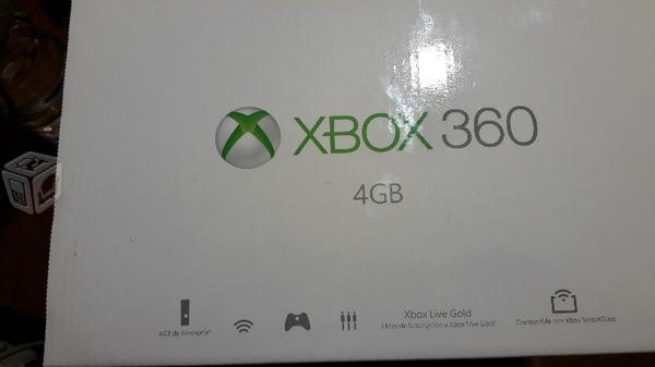 Xbox 360 4 gb