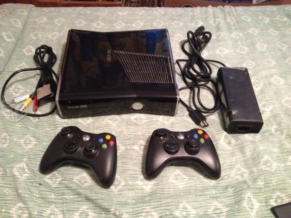 Xbox 360 slim con 250gb de disco duro