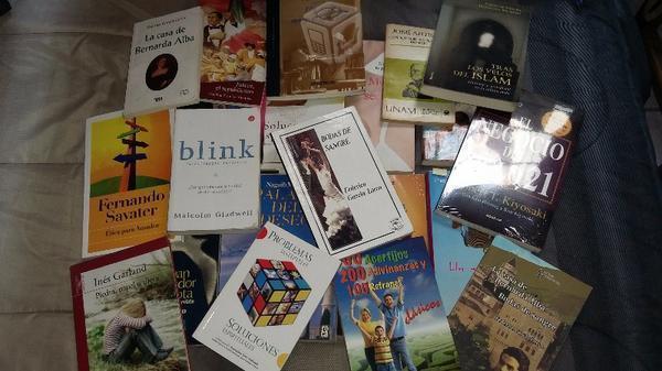 Lote de libros hoy