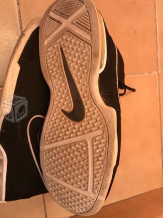 Tenis Nike originales 27cm 9us