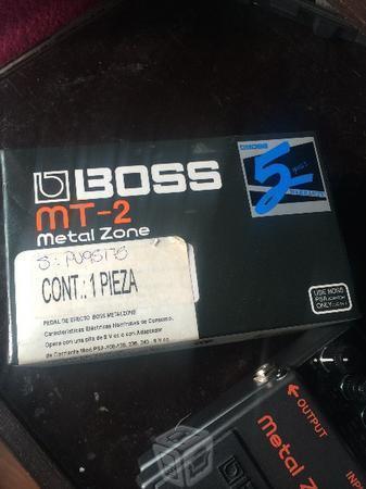 Pedal BossMetal Zone MT-2