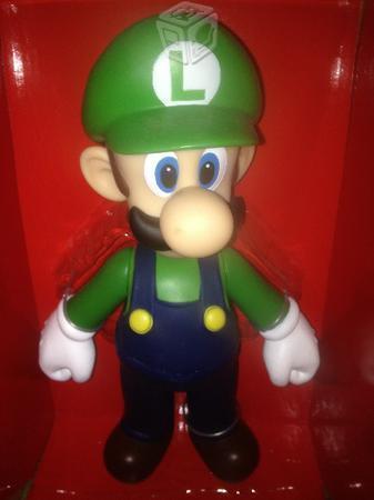 Luigi de mario bros figura de vinil