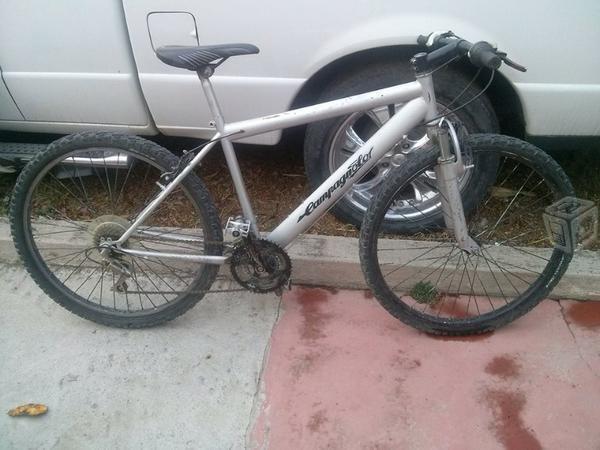 Bicicleta r26 benotto