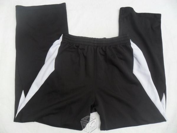 Pants adidas mediano (32-34) como nuevo