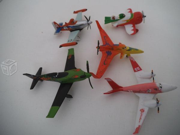 Lote 5 Aviones Chupacabra Y Otros Disney
