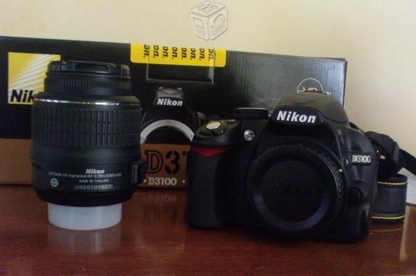 Camara Reflex Nikon D3100 como nueva