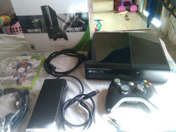 Xbox 360 E 500 gb