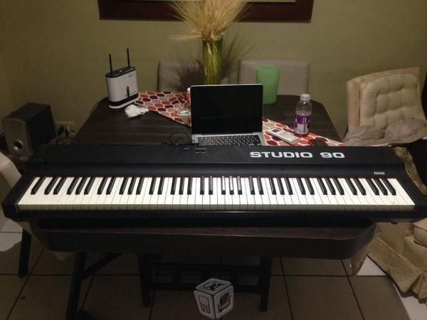 Piano controlador midi studio 90