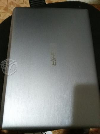 Laptop hdmi 320gb disco 2gb ram sin detalles