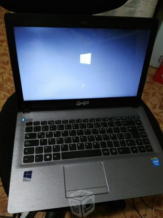 Laptop hdmi 320gb disco 2gb ram sin detalles