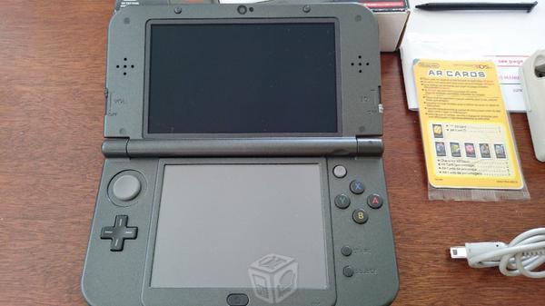 New Nintendo 3DS XL con Cargador al 100