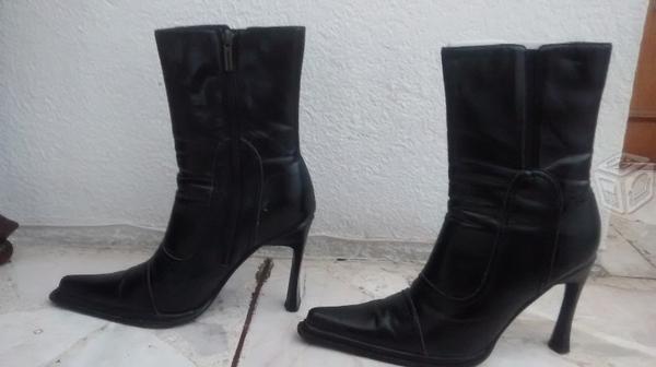 Botas mujer diferentes estilos