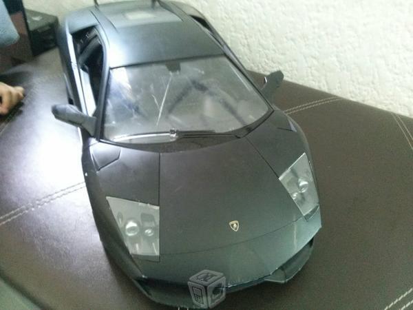 RC Lamborghini LP670-4 SV escala 1/10