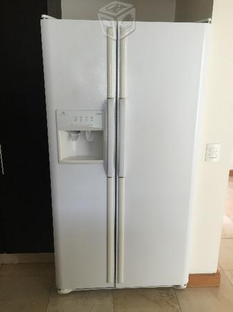 Refrigerador duplex seminuevo