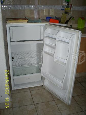 Remato refrigerador y micro hondas