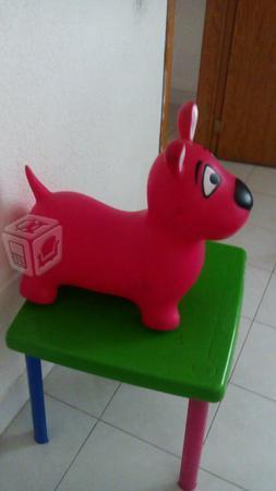 Perrito saltarin