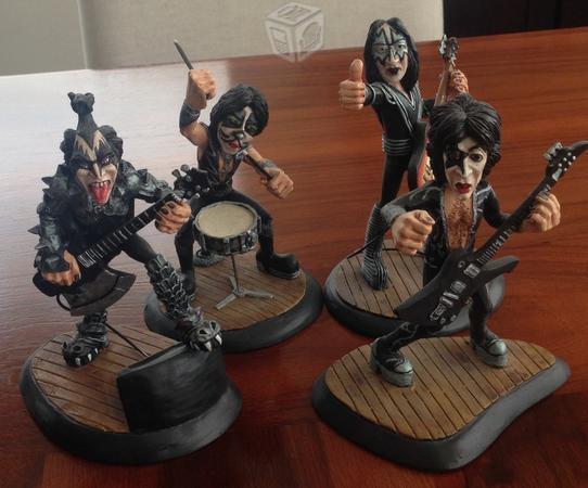 Figuras de resina de la banda Kiss