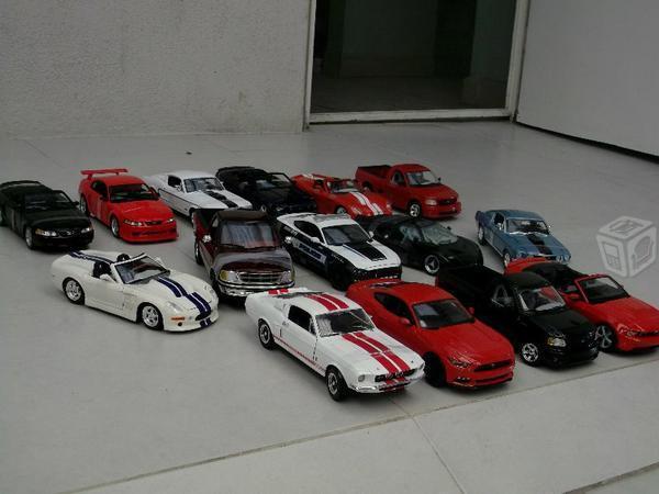 Exelente coleccion de autos ford a escala