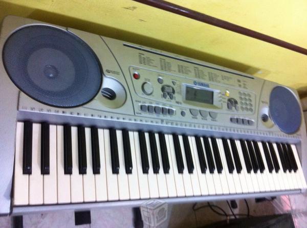 Teclado Yamaha PSR 275