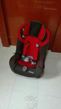 Silla de bebé para automovil