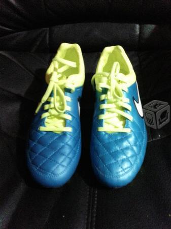 Zapatos de futbol CR7 nike mercurial