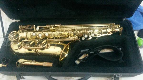 Saxofon alto silverton