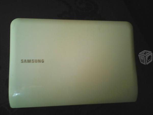 Laptop Samsung nueva