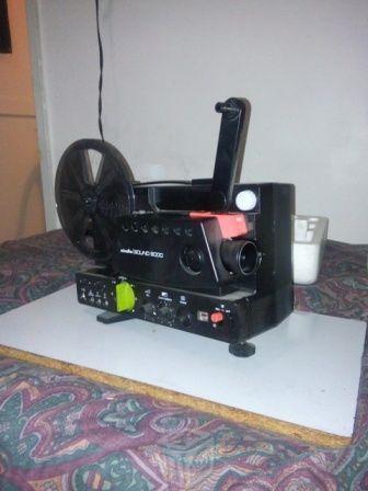 Proyector. Retro de peliculas MINOLTA