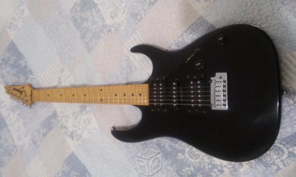 Guitarra ibanez rg