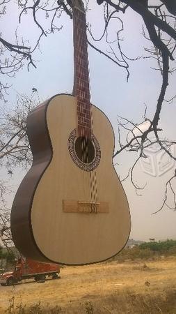 Guitarra paracho