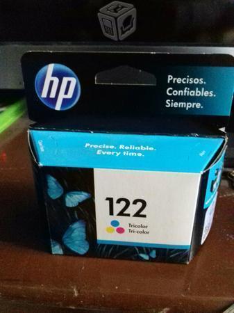 HP 122. Cartucho nuevo a color
