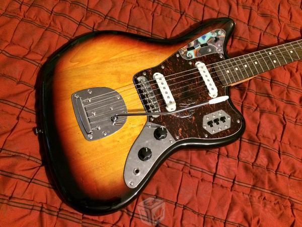 Guitarra Fender Squier Jaguar Tremolo Tobacco Sunb